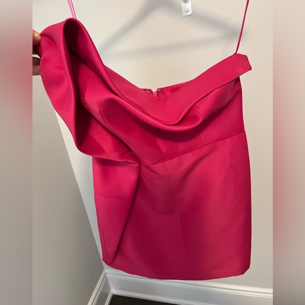 Short pink dress